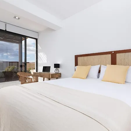 Soco, Heated Pool Vila
